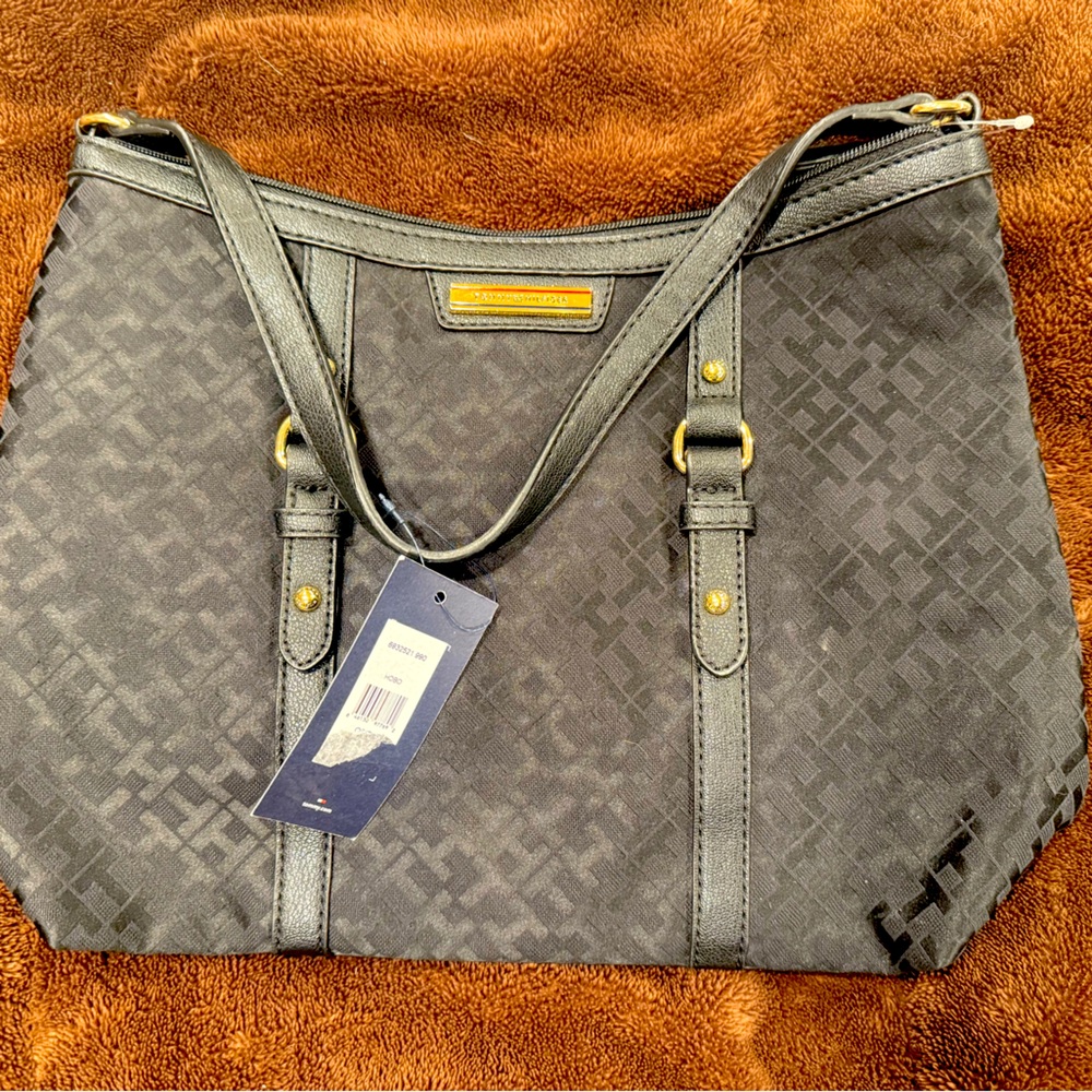 Black Tommy Hilfiger Hobo Bag NWT
